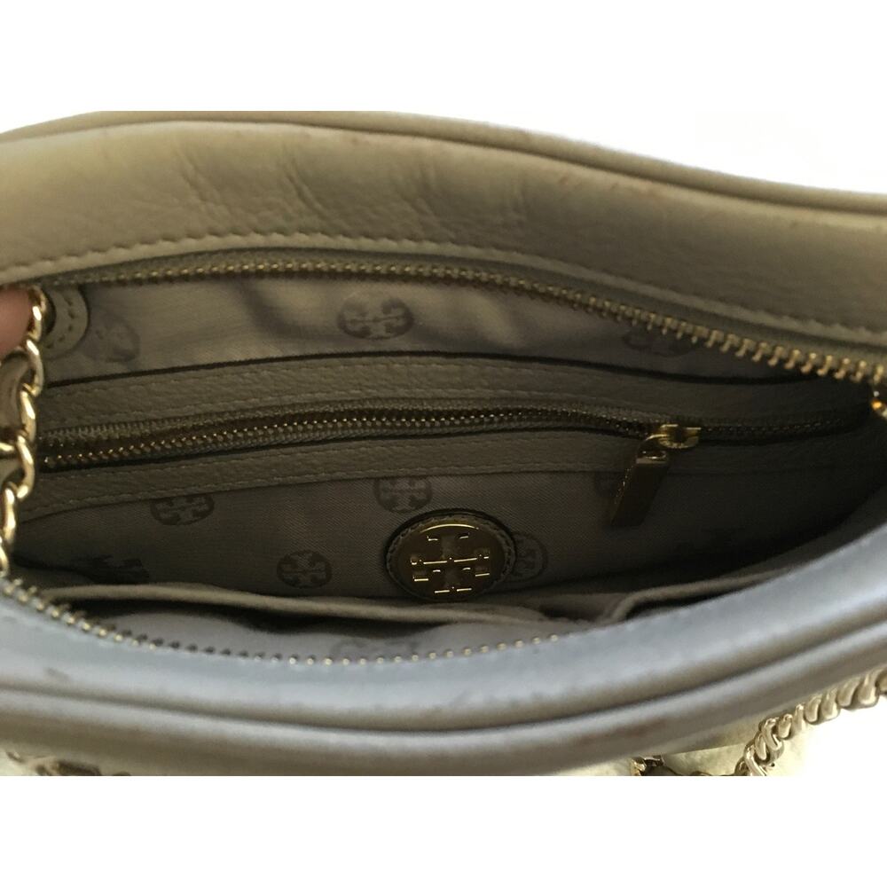 Tory Burch Pebbled Leather Shoulder Bag in Light Gray with Gold Hardware - Picture 10 of 15
